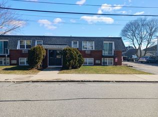 25 Sunbury St, Providence, RI 02908