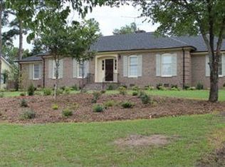 318 Pineland Dr, Goldsboro, NC 27534