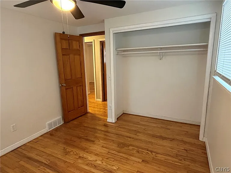 8587 Caughdenoy Rd — Photo 14