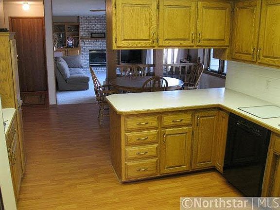 4th image of 8867 Kilbirnie Terrace