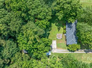 5914 Mount Holly Huntersville Rd, Charlotte, NC 28216