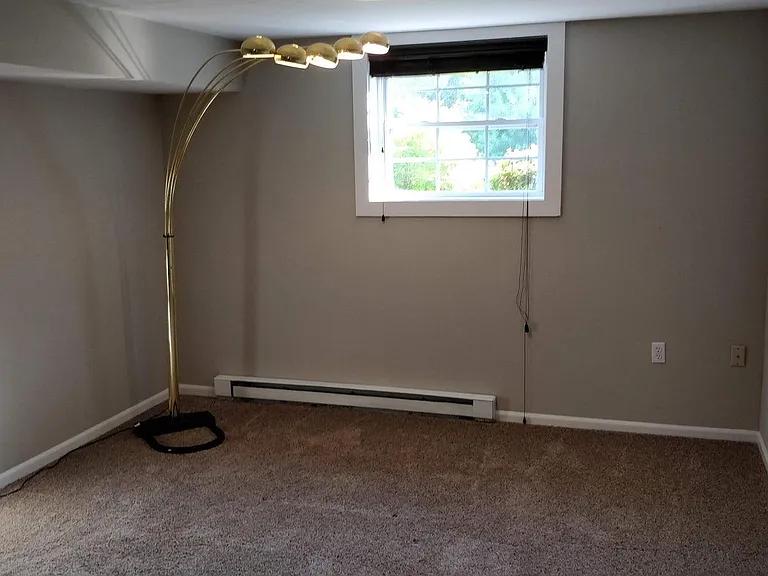 308 Dupont St — Photo 6