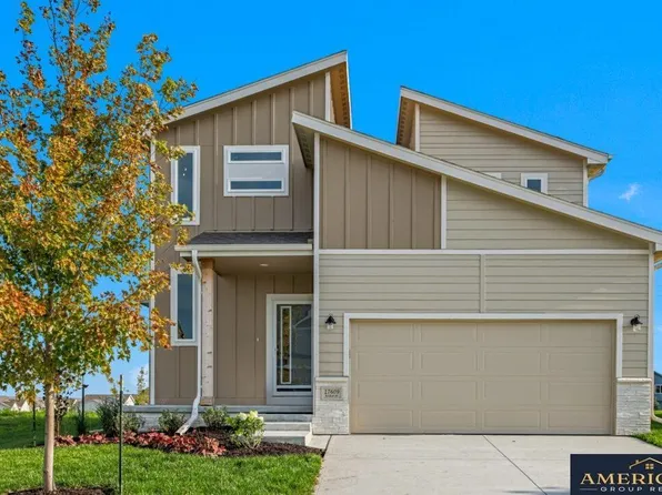 11242 Pintail Dr, Papillion, NE 68046