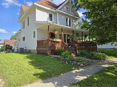 511 2nd St W, Cresco, IA, 52136