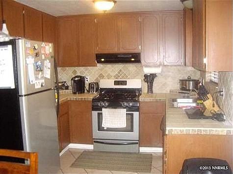 4th image of 1028 La Loma Dr