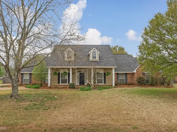 102 Woodrun Pl, Bossier City, LA 71111