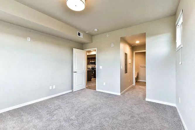 2802 Kansas Drive — Photo 22
