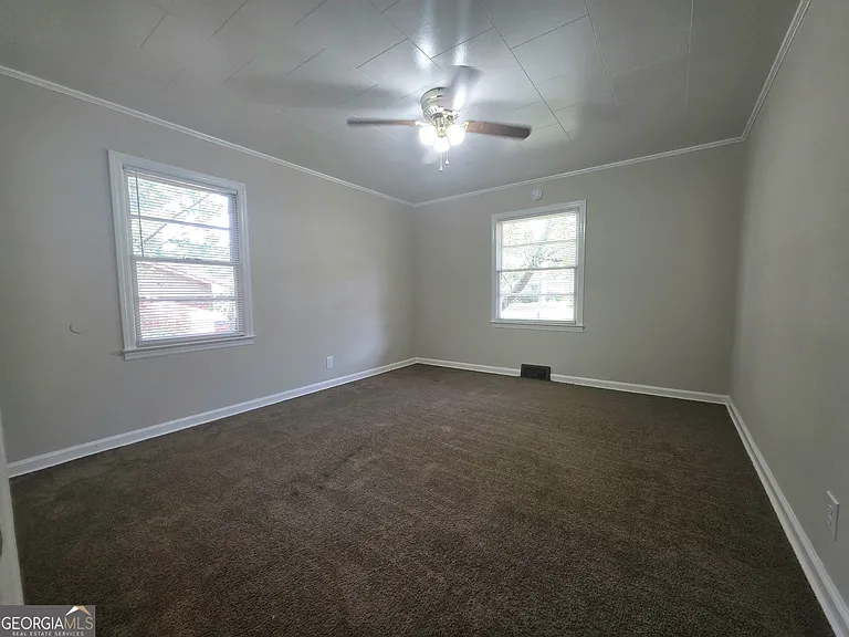 2639 Tredway Dr — Photo 21