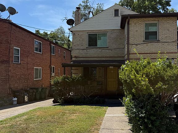 2nd image of 1409 Yarmouth Ave