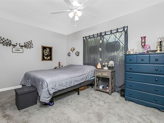 5th image of 22 Greenmeadow Ct #22