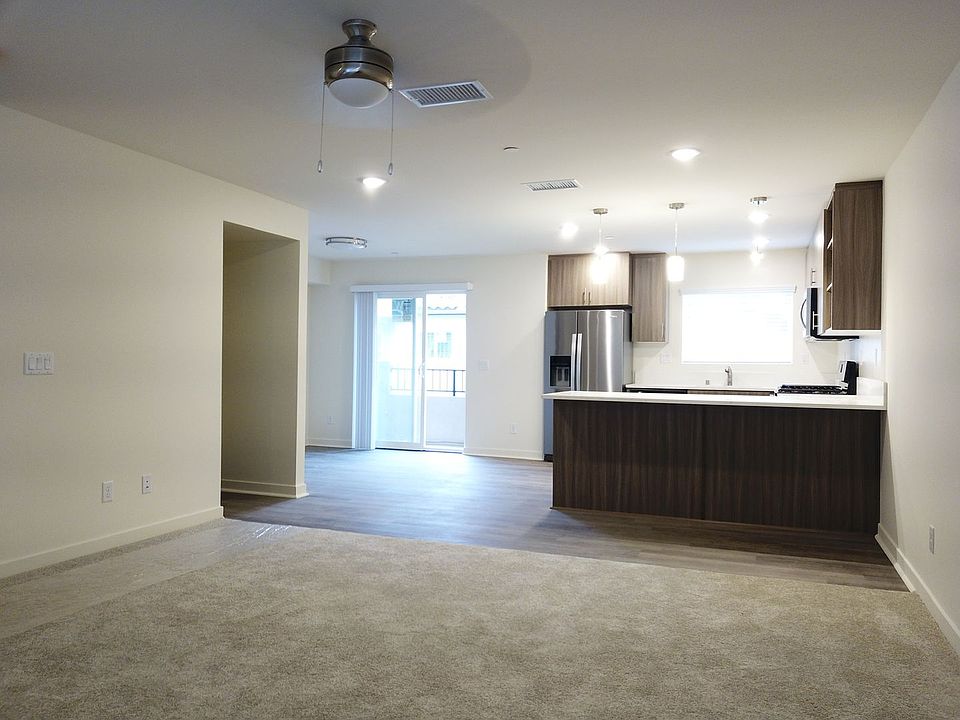 1st image of 9942 Buena Vista Ave #4