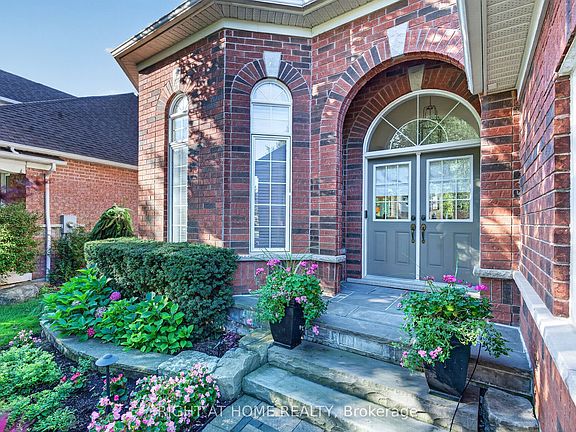 4th image of 8 Branthaven Ct