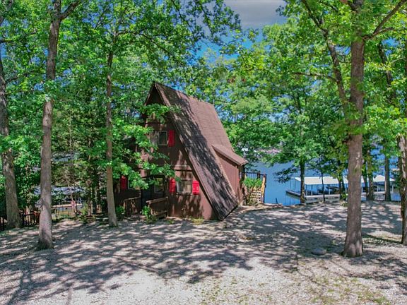2nd image of 273 Crane Cove Dr