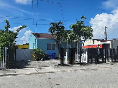 1884 NW 21st Ter, Miami, FL, 33142