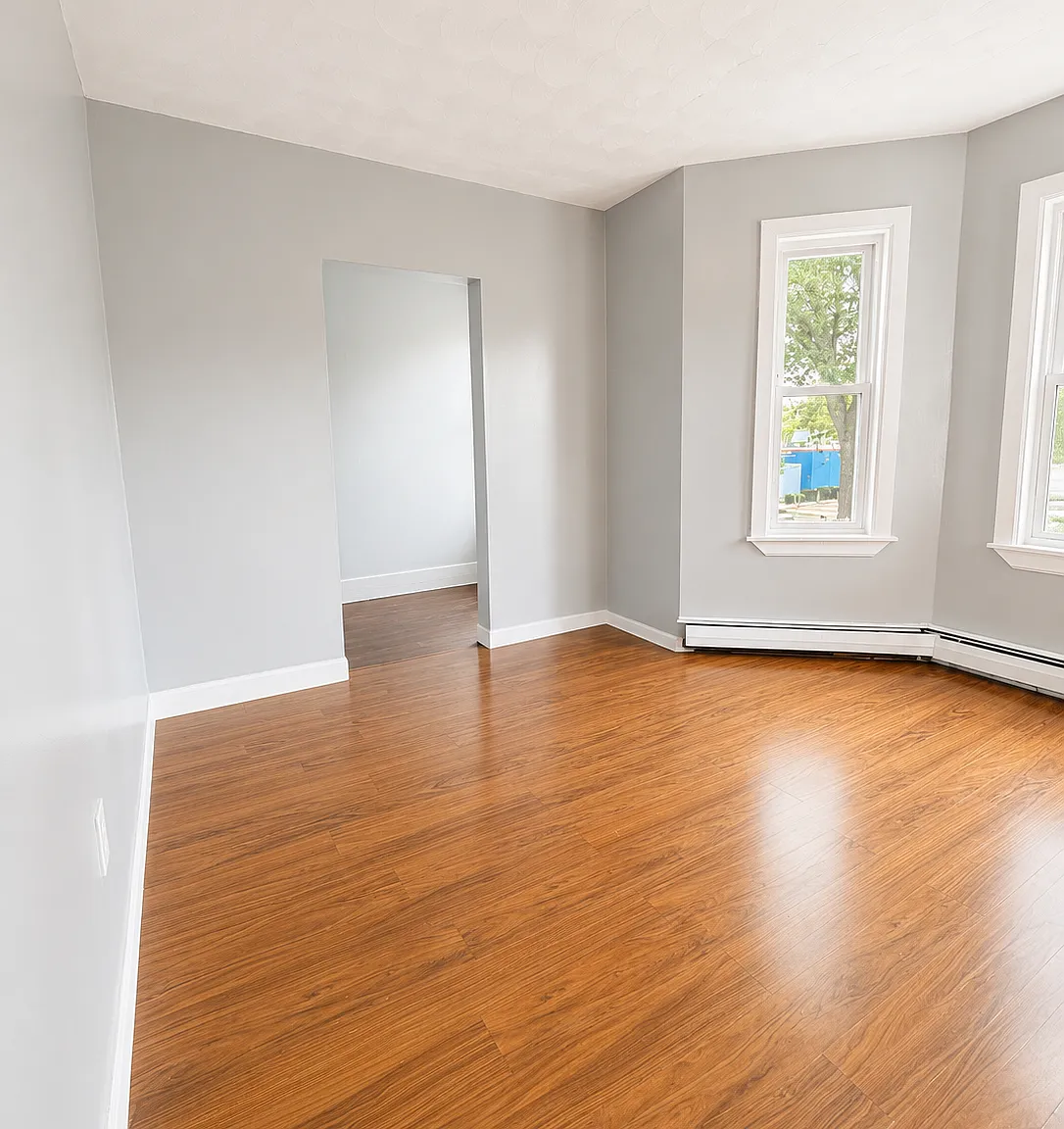 4 bed, $850 — Photo 2
