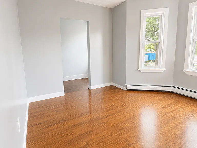 394 Blackstone St #1 — Photo 2
