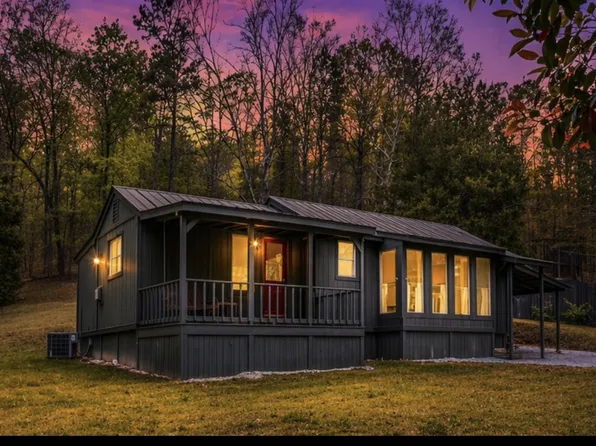 202 Fair St, Summerville, GA 30747