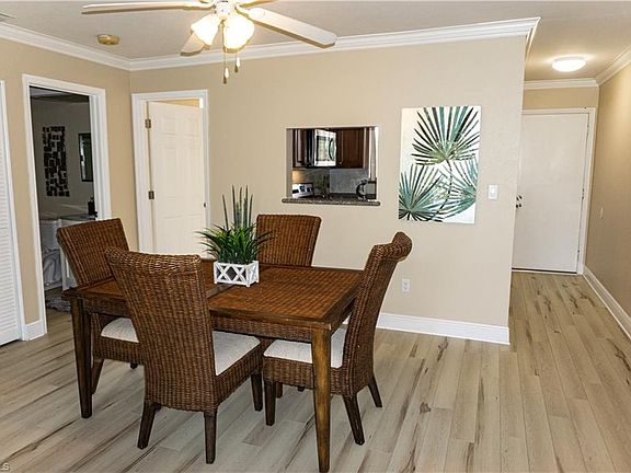 4th image of 1051 Palm Ave APT 122