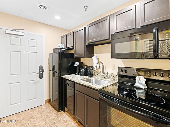 2nd image of 225 Collier Dr #1317
