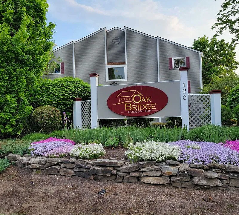 120 Fisherville Rd #77