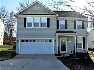 3396 Panarama Dr, Greensboro, NC 27405