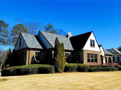 515 N 10th St, Opelika, AL, 36801