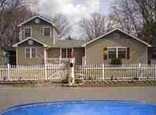 5 Holiday Rd, Villas, NJ 08251