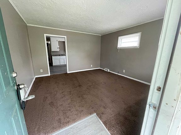 2nd image of 1717 N Colorado Ave #1717