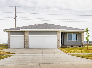 4415 NE 7th St, Ankeny, IA 50021