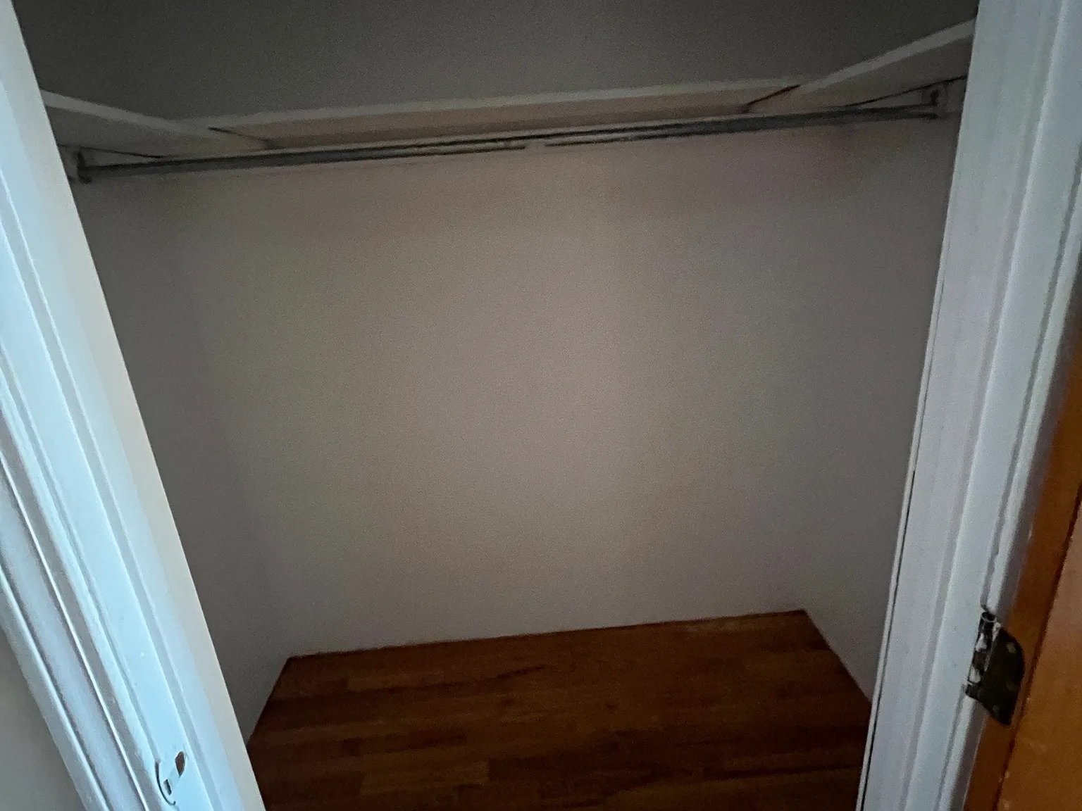 1 bed, $1,200 — Photo 4