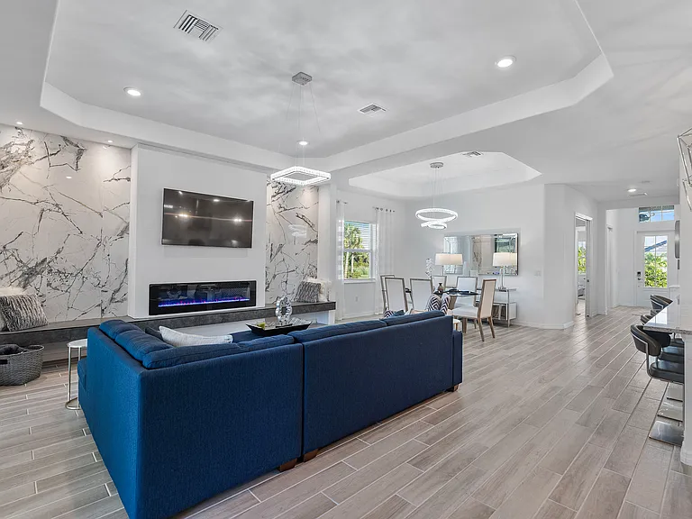 43180 Boardwalk Loop — Photo 16
