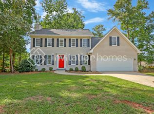 300 Birch Creek Cir, McDonough, GA