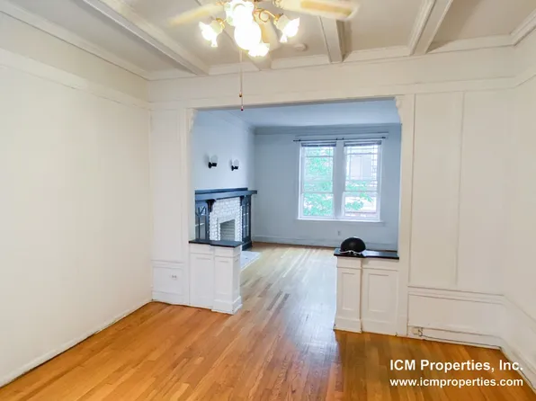 1511 W Barry Ave #2, Chicago, IL 60657