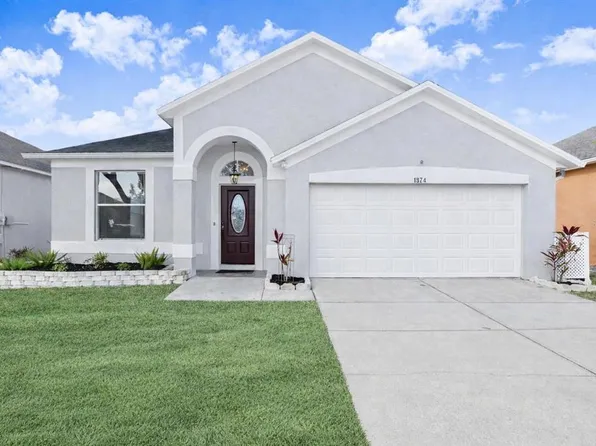 8924 Metheny Cir, Tampa, FL 33615