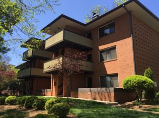 2214 E 7th St APT C, Charlotte, NC 28204