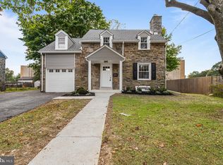 208 Parham Rd, Springfield, PA 19064