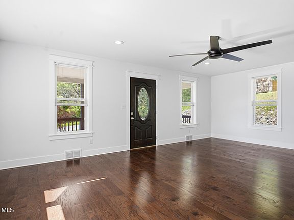4th image of 122 High Rock Road