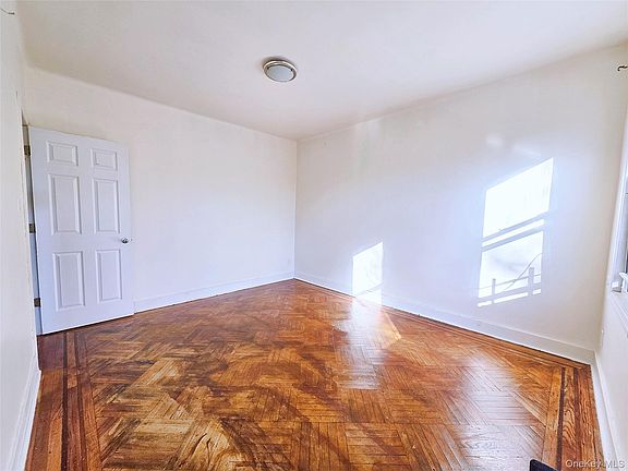 5th image of 60-48 80th Avenue