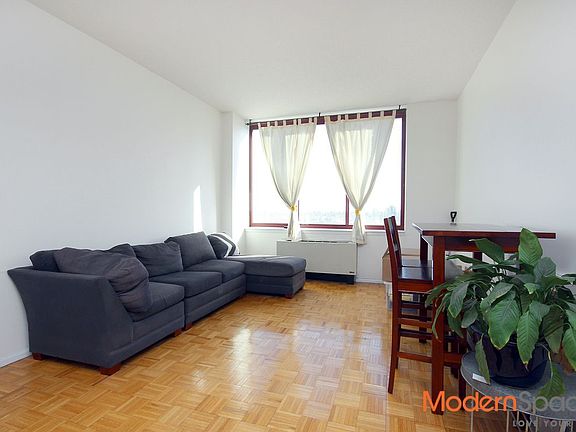 4th image of 474 48th Ave APT 39H