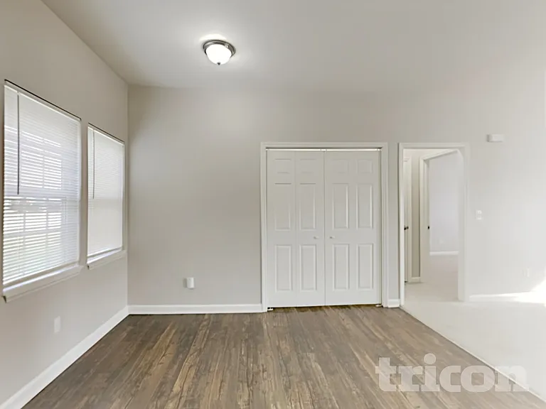 2897 Shady Lane Ave — Photo 6