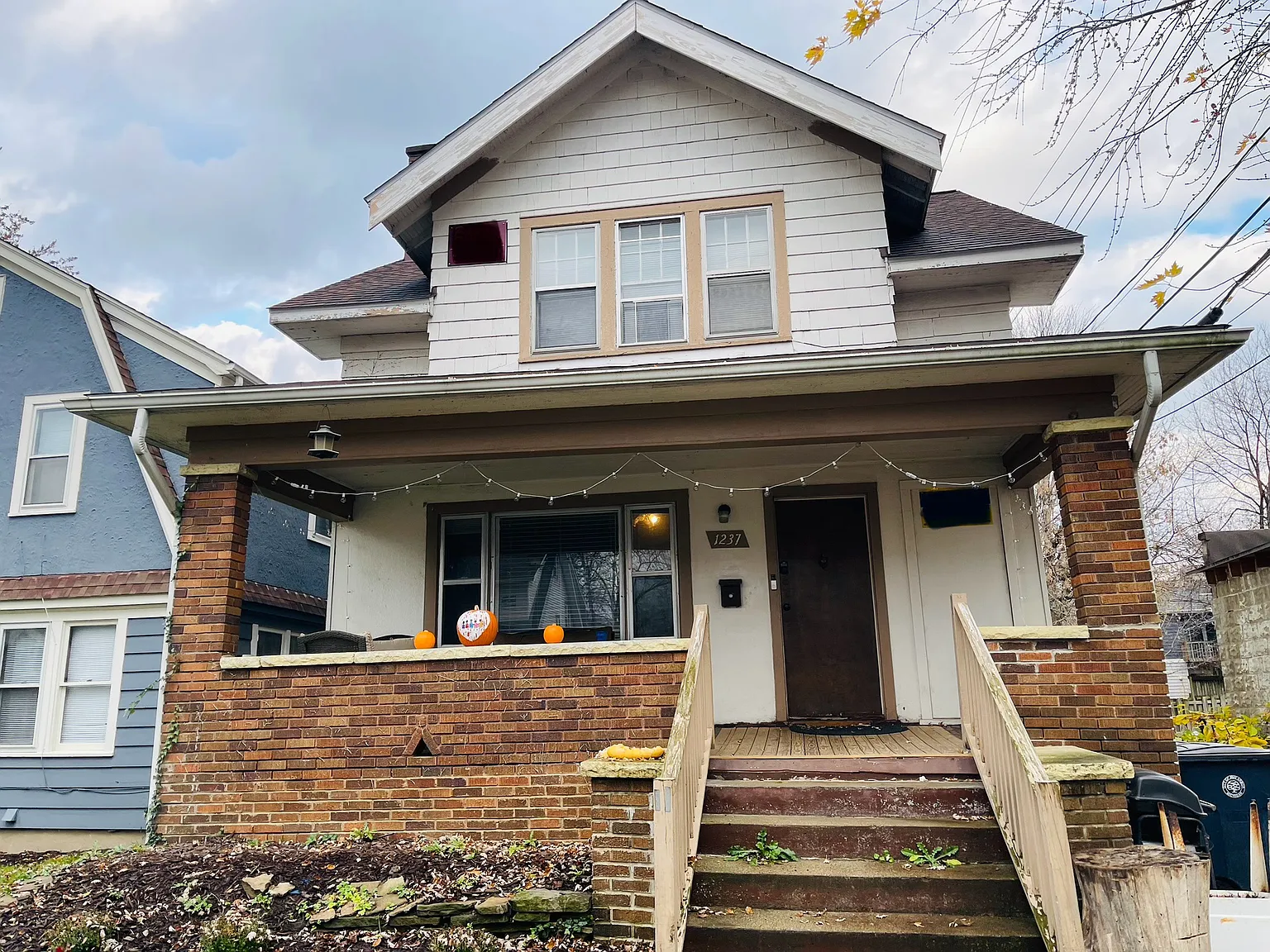1237 White St — Photo 1