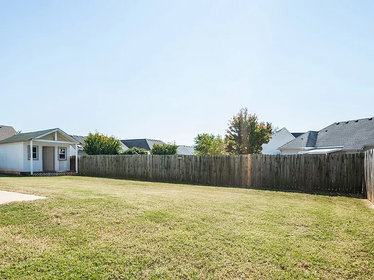 3407 Wellington Pl — Photo 15