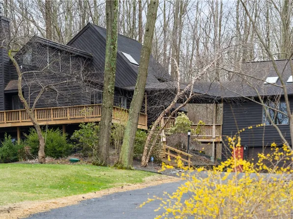 1660 Taughannock Blvd, Trumansburg, NY 14886