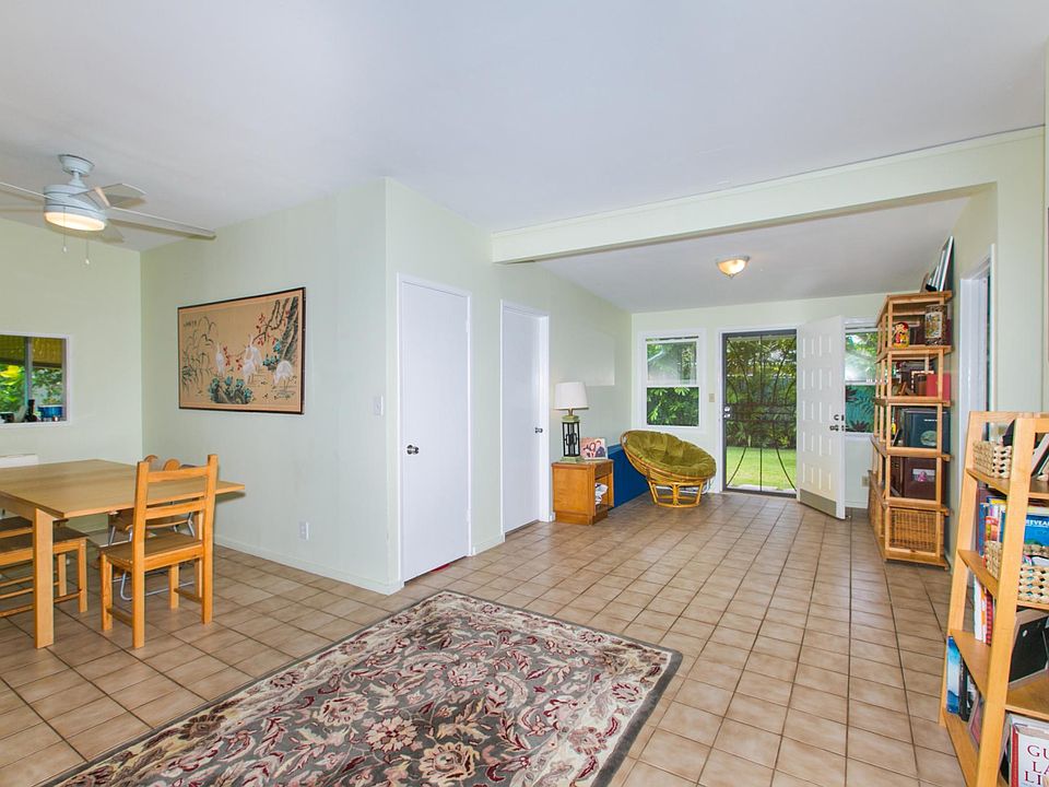 1st image of 828 Oneawa St #1