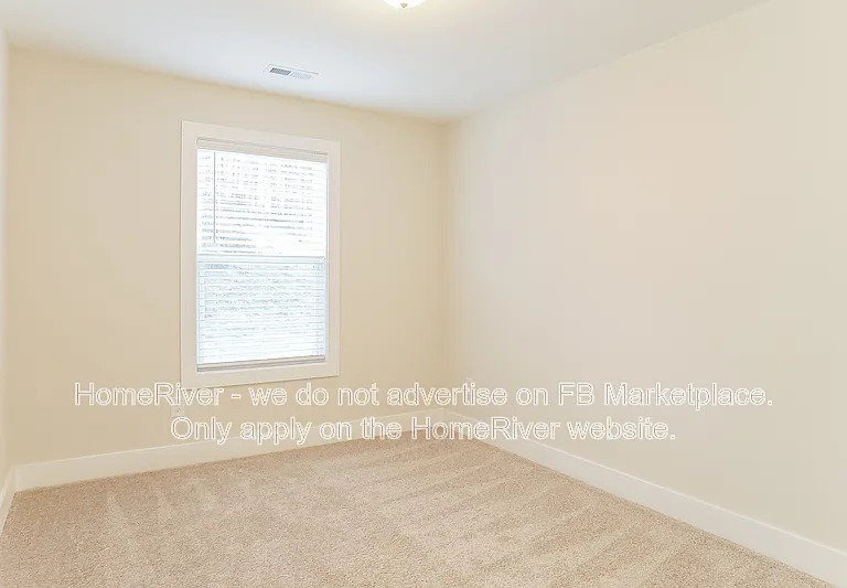 106 Beaumont Cir — Photo 12