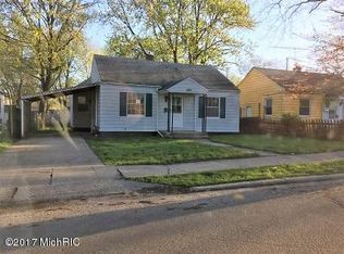 1347 Wayne St, Niles, MI 49120