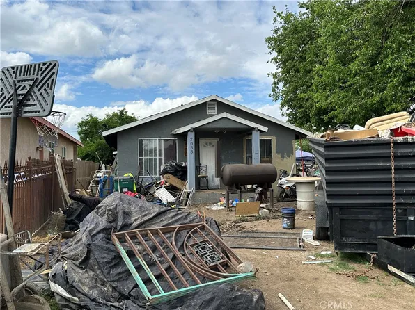 2053 Beachwood Dr, Merced, CA 95348