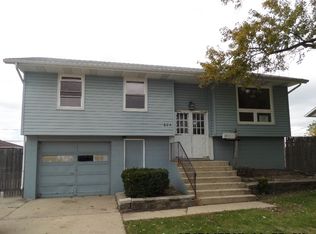 604 Belmont Dr, Romeoville, IL 60446