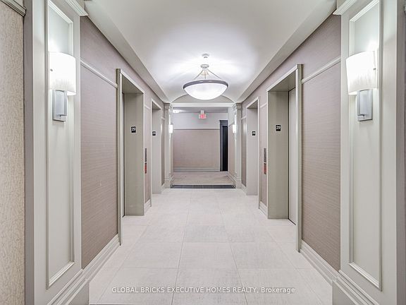 3rd image of 388 Prince Of Wales Dr #2911