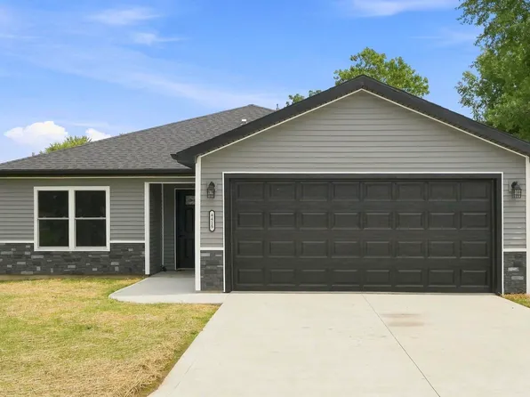 4415 Wayne Trce, Fort Wayne, IN 46806